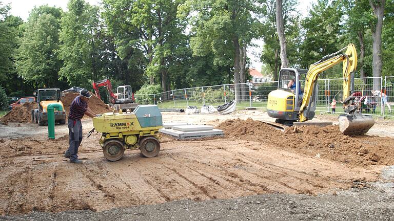 Nach dem Abriss der Trink- und Wandelhalle wurde die Urbani-Quelle im Sommer 2020 erstmals nach über 60 Jahren generalsaniert.