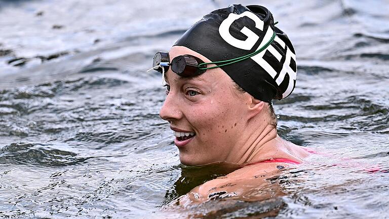 Bei den Schwimm-Weltmeisterschaften im Juli 2023 in Fukuoka/Japan wurde die Würzburger Freiwasserschwimmerin Leonie Beck Doppelweltmeisterin. Bei Olympia in Paris muss sich sie auf eher kaltes Wasser in der Seine vorbereiten.