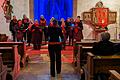 Die „Abendgesänge“ in der voll besetzten Gemündener Stadtpfarrkirche St. Peter und Paul gestaltete die 16-köpfige Singgruppe Fellen erstmals unter der neuen Leitung von Susanne Amend.