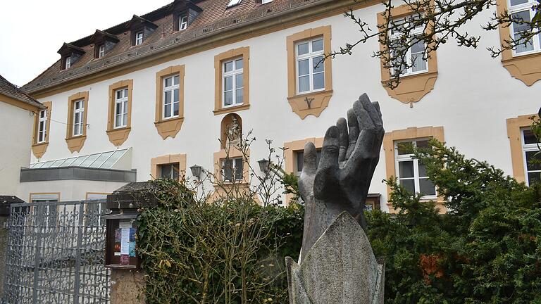 Der Karmel in Rödelmaier wird in den nächsten ein bis zwei Jahren aufgelöst. Er fusioniert mit einem Kloster in der Eifel.