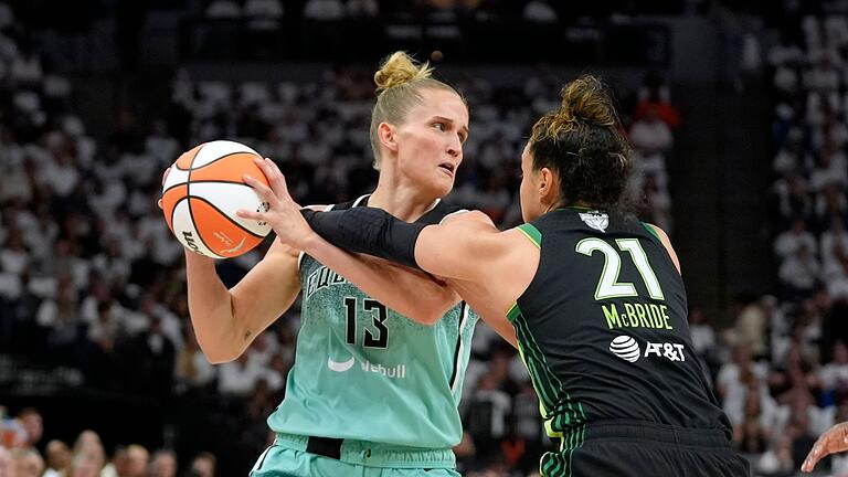 Minnesota Lynx - New York Liberty       -  Leonie Fiebich spielt in den WNBA-Finals eine ganz starke Rolle für die New York Liberty.