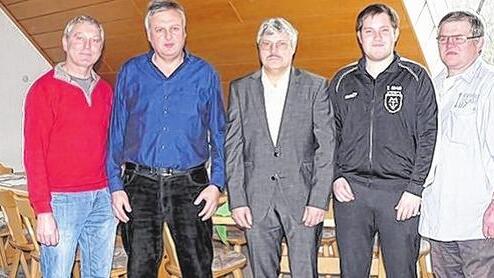 Die neue Führungscrew des Mittelsinner Turnvereins: Das Bild zeigt (von links) Reiner Ommert, Dieter Eberhardt, Vorsitzender Werner Fischer, Tobias Ullrich und Alfred Ullrich.