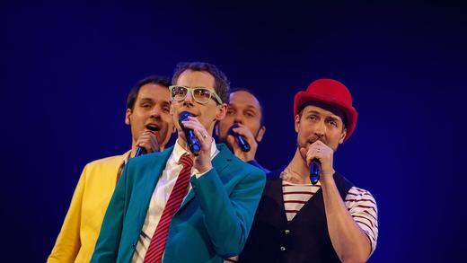 Maybebop in Aktion       -  Über zwei Stunden volles Programm: Das A-Cappella-Quartett Maybebop hat die ausverkaufte Kulturhalle Grafenrheinfeld wieder einmal restlos begeistert.