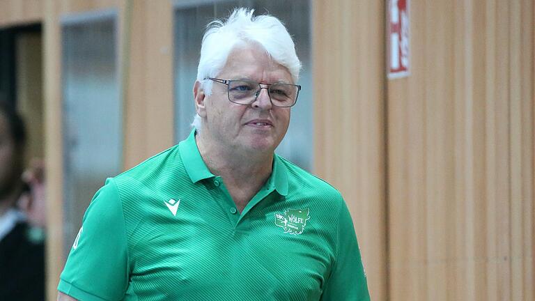 Hofft auf staatliche Unterstützung: Geschäftsführer Roland Sauer der DJK Rimpar Wölfe Hofft auf staatliche Unterstützung: Geschäftsführer Roland Sauer der DJK Rimpar Wölfe