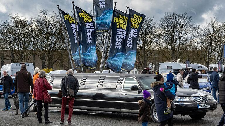 War's das für die Schweinfurter Großmesse 'Auto- Freizeit- Sport'? Nach der Rückkehr im Vorjahr fällt sie aufgrund mangelnder Beteiligung der Händler in diesem Jahr aus.