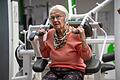 100-Jährige trainiert im Fitnessstudio       -  Im Sessel sitzen - das ist für Lord gar nichts (Archivbild)