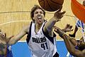 Höher, weiter, erfolgreicher: Basketballspieler Dirk Nowitzki stellt in der NBA einen Rekord nach dem anderen auf.