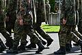 Bei der Bundeswehr zu Gast war der Volkacher Stadtrat bei seiner Jahresabschlusssitzung. Dessen Mitglieder bekamen in der Mainfrankenkaserne (im Bild beim feierlichen Appell im Herbst) einen Einblick, wie das Leben als Soldat in Volkach verläuft.
