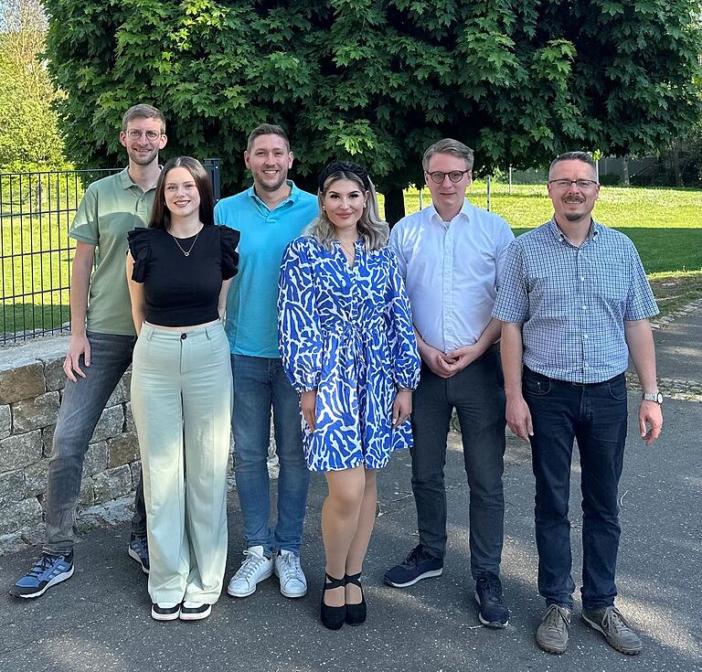 Der geschäftsführende Vorstand der Jungen Union Lauda-Königshofen mit der neuen Vorsitzenden Angelina Scholz (Zweite von links) sowie dem stellvertretenden CDU-Stadtverbandsvorsitzenden Hartmut Schäffner (rechts). Auf dem Bild fehlt krankheitsbedingt Fabian Bayer.