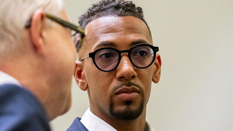 Prozess gegen Jerome Boateng       -  Jerome Boateng war vom Gericht schuldig gesprochen und verwarnt worden. Die Staatsanwaltschaft hat ihre Revision zurückgenommen. (Archivbild)