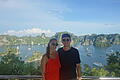 Vietnam - Halong Bay       -  Vietnam - Halong Bay - Auf einer dreitägigen Bootstour fuhren Nadine und Viktor durch die Bucht mit ihren fast 2000 Kalkfelsen, die bis zu mehreren hundert Meter hoch aus dem Wasser ragen.