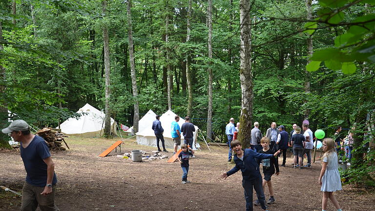 Goldenes Jubiläum feiert das Jugendzeltlager der Kieler heuer auf dem idyllischen Platz am Waldrand in Partenstein.