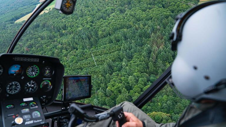 Luftbeobachter unterwegs (Archivbild):&nbsp; Die Regierung von Unterfranken ordnet am Wochenende eine vorsorgliche Luftbeobachtung wegen prognostizierter hoher Waldbrandgefahr an.