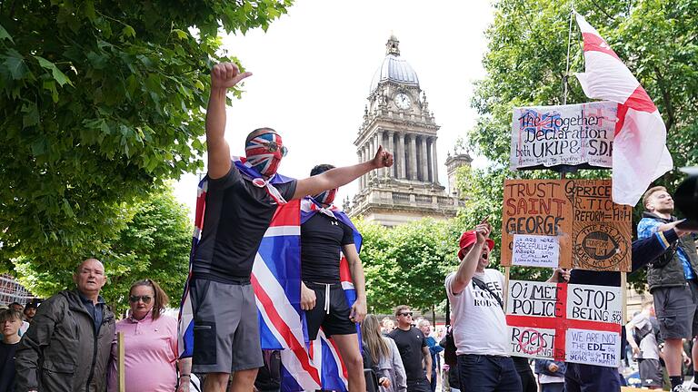 Nach Bluttat in Southport - Leeds - Auch in Leeds gab es Proteste. Nach Bluttat in Southport - Leeds - Auch in Leeds gab es Proteste.
