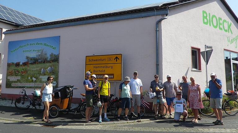 Information zum Thema Landwirtschaft und B26n gab es am Infopunkt beim Bioeck der Familie Manger in Heugrumbach.