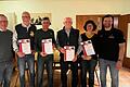 Die Geehrten von links: Clemens Laugsch (2. Vorstand), Peter Halbig, Thomas Kress, Rudolph Vollmuth, Christel Vollmuth, Christian Lutz (1. Vorstand). Es fehlen: Maria Halbig, Bärbel Muck, Günter Muck