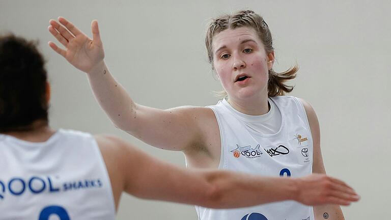 Johanna Michel warf für die Sharks 19 Punkte im Auswärtsspiel gegen die Rhein-Main Baskets.