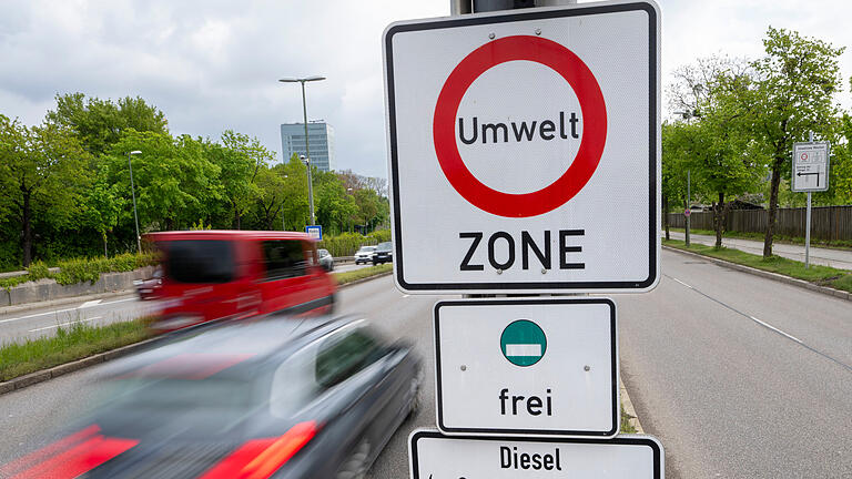 Stadtrat entscheidet über Diesel-Fahrverbot.jpeg       -  Der Münchner Stadtrat hat einer Verschärfung des Diesel-Fahrverbots nicht zugestimmt.