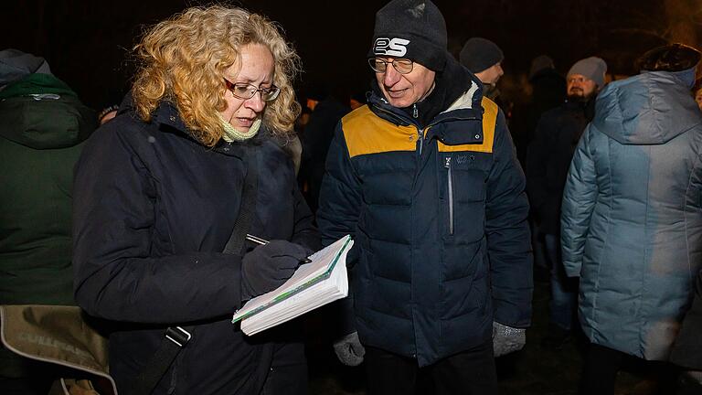 Sabine Pagel ist seit zwölf Jahren Freie Mitarbeiterin dieser Redaktion. In Ostheim sammelte sie Eindrücke, Informationen und Fotos für einen Artikel zur Veranstaltung 'Kirchenburg in Flammen'.