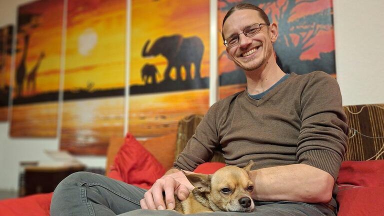 Florian Beck tritt für 'Die Linke' zur Bundestagswahl an. Florian Beck tritt für 'Die Linke' zur Bundestagswahl an.