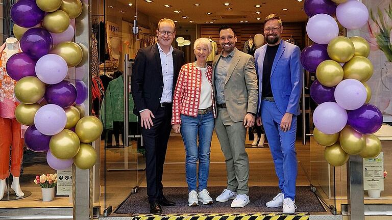 Im Bild (von links): Geschäftsführer Björn Tischer, Inhaberin Heidi Pecht, Bürgermeister Michael Werner und Geschäftsführer Bernd Titius