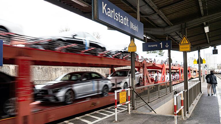 Auf keiner Strecke fahren in Deutschland mehr Güterzüge als zwischen Gemünden und Würzburg (Archivbild).