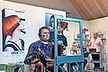 Im Friseurgeschäft von Evi geht es drunter und drüber.       -  Im Friseurgeschäft von Evi geht es drunter und drüber.