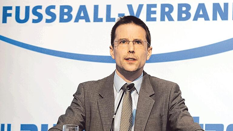 Kommt aus Unterfranken, lebt im Landkreis Augsburg und will Präsident des Bayerischen Fußball-Verbandes werden: Christoph Kern