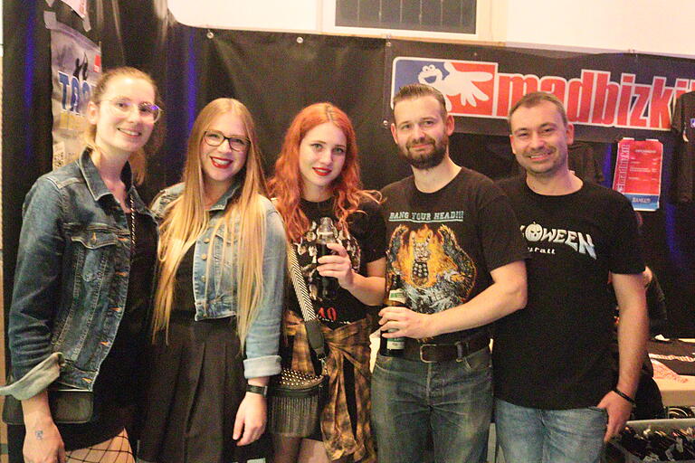 Rockmania lockte auch dieses Jahr wieder Besucher von nah und fern an. Rockmania lockte auch dieses Jahr wieder Besucher von nah und fern an.