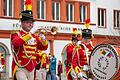 Bei der Inthronisierung des Würzburger Prinzenpaars gab es traditionell einen Zug durch die Stadt. Danach übergab Bürgermeister Heilig symbolisch den Rathausschlüssel dem Prinzenpaar im Ratssaal.