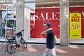 Modekette Sinn meldet erneut Insolvenz an       -  Äußere Zeichen einer Insolvenz: Ausverkauf. (Symbolbild)