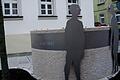 Am Denkmal für die Bad Neustädter jüdischen Mitbürgerinnen und Mitbürger (Archivbild) eröffnet am Freitag, 22. April, Eva Warmuth ihre Ausstellung 'Die Würde des Menschen...'. Anlass ist der 80. Jahrestag der Deportation der Jüdinnen und Juden aus Bad Neustadt.
