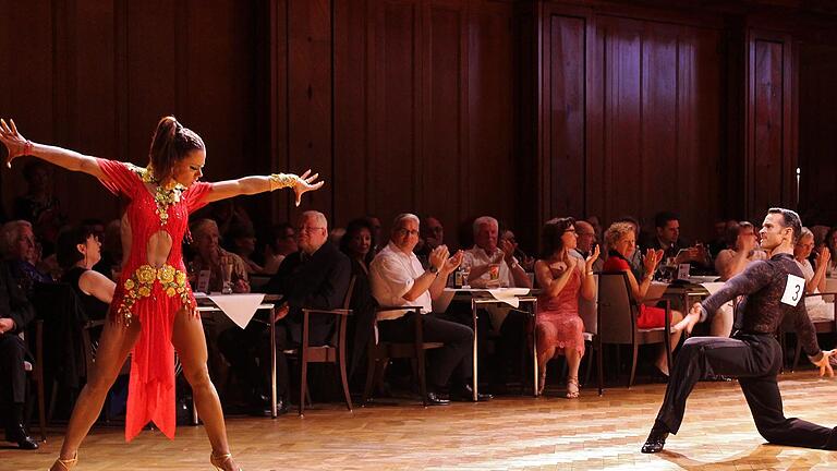 Ausdrucksstark:  Jiri Hein und Lucia Krncanová aus der Slowakei. Foto: Werner Vogel       -  Ausdrucksstark:  Jiri Hein und Lucia Krncanová aus der Slowakei. Foto: Werner Vogel