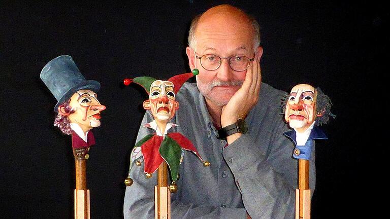 Der Puppenspieler und Frankenwürfel-Preisträger Thomas Glasmeyer ist am Samstag mit einem Kinderstück im Giebelstädter Kartoffelkeller zu Gast. Der Puppenspieler und Frankenwürfel-Preisträger Thomas Glasmeyer ist am Samstag mit einem Kinderstück im Giebelstädter Kartoffelkeller zu Gast.