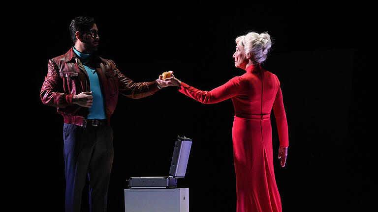Bilder von der Hauptprobe der Operette
'Die schöne Helena' im Mainfrankentheater Würzburg