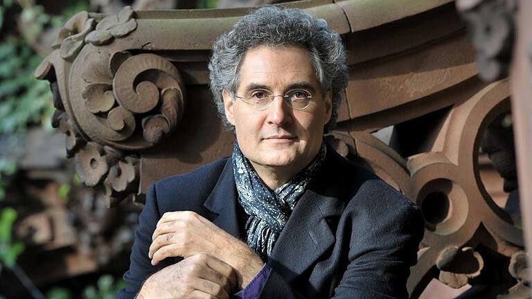 Pianist im Konzert: Matthias Kirschnereit tritt am Sonntag in der Würzburger Gethsemane-Kirche auf. Pianist im Konzert: Matthias Kirschnereit tritt am Sonntag in der Würzburger Gethsemane-Kirche auf.