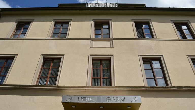 In diesem Gebäude in der Kurhausstraße will das Parkhotel Cup Vitalis für eigene Mitarbeiter mehrere Zimmer herrichten.