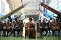 Irans Religionsführer besucht Drohnen- und Raketenausstellung       -  Irans Revolutionsführer Ali Chamenei besucht eine Waffenausstellung der Revolutinsgarden, die eine Angriff auf Israel vorbereiten.