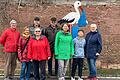 Die 'Macher' des Uettinger Storch (von links): Patenonkel Wolfram Geiger, Franziska Schätzlein, Jens Stollberger, Oma Doris und Opa Kurt Bauer, Martina Stollberger mit Sohn Leo und Patentante Beate Geiger.