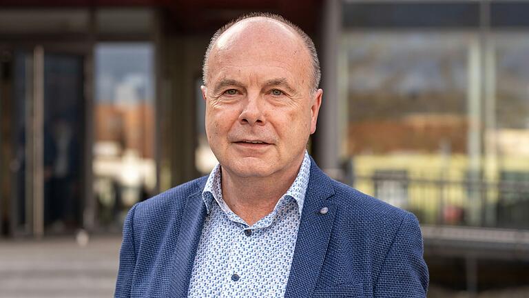 Georg Straub tritt 2026 wieder zur Wahl zum Bürgermeister für die Großgemeinde Hohenroth mit den Ortsteilen Leutershausen und Windshausen an.