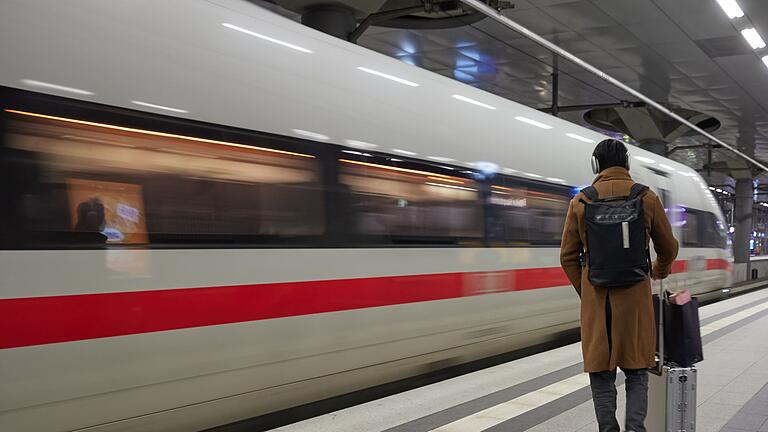 Vorzeitiges Streikende.jpeg       -  Aktuell findet im März 2024 der nächste Bahnstreik der GDL statt.