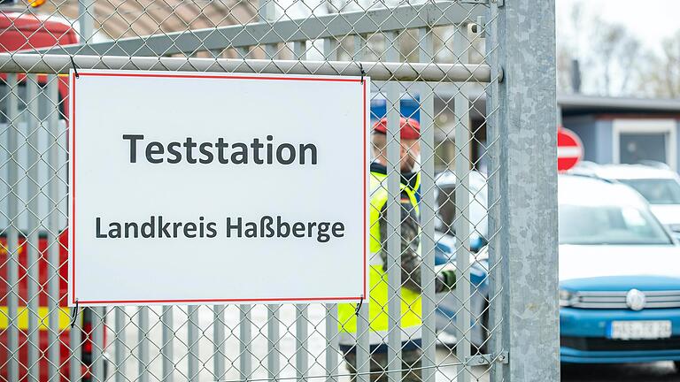 Im Testzentrum Wonfurt können Betroffene mit Termin einen PCR-Test machen lassen. Im Testzentrum Wonfurt können Betroffene mit Termin einen PCR-Test machen lassen.