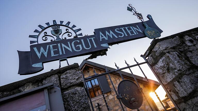Das Weinfest am Stein findet in diesem Jahr unter geänderten Bedingungen statt. Wann und wie verrät der Chef. Das Weinfest am Stein findet in diesem Jahr unter geänderten Bedingungen statt. Wann und wie verrät der Chef.