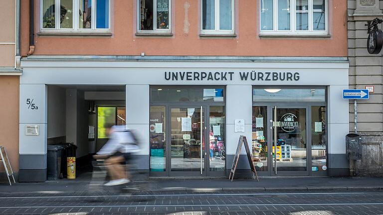 Seit der Eröffnung des Unverpacktladens in der Sanderstraße in Würzburg hatte es bei dem Geschäft immer wieder gekrieselt. Seit der Eröffnung des Unverpacktladens in der Sanderstraße in Würzburg hatte es bei dem Geschäft immer wieder gekrieselt.