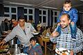 Zwei Familien und acht Männer aus Syrien sind derzeit in Untersteinbach untergebracht. Bei einem &bdquo;Syrischen Abend&ldquo; im Feuerwehrhaus von Untersteinbach bot sich den Bürgern die außergewöhnliche Gelegenheit, mit den syrischen Flüchtlingen in Kontakt zu treten und mehr über ihr Land, ihre Kultur und ihre Reise nach Deutschland zu erfahren.