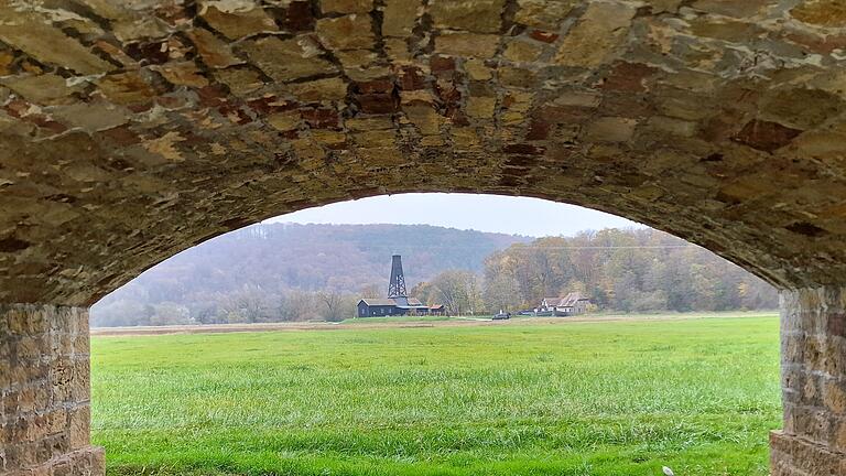 Fußgänger und Radfahrer können über den Luitpoldsprudel auch während der Bauphase von Kleinbrach nach Großenbrach kommen. - Fußgänger und Radfahrer können über den Luitpoldsprudel auch während der Bauphase von Kleinbrach nach Großenbrach kommen. Fußgänger und Radfahrer können über den Luitpoldsprudel auch während der Bauphase von Kleinbrach nach Großenbrach kommen. - Fußgänger und Radfahrer können über den Luitpoldsprudel auch während der Bauphase von Kleinbrach nach Großenbrach kommen.
