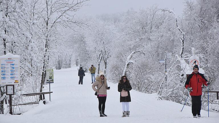 Märchenhafte Winterwelt in der Hochrhön. Märchenhafte Winterwelt in der Hochrhön.