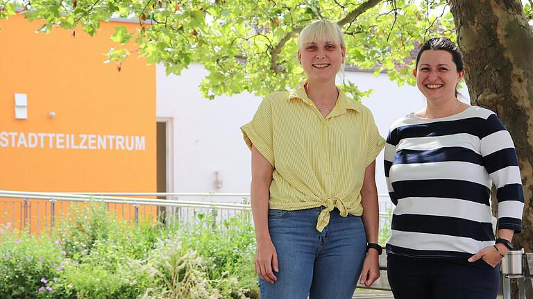 Sarah Porter (links) und Stefanie Löffler (rechts) von der städtischen Jugendarbeit Jungstil in Kitzingen haben auch in diesem Jahr ein Sommerferien-Programm für Kinder und Jugendliche geplant. Sarah Porter (links) und Stefanie Löffler (rechts) von der städtischen Jugendarbeit Jungstil in Kitzingen haben auch in diesem Jahr ein Sommerferien-Programm für Kinder und Jugendliche geplant.