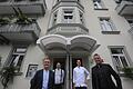 Anton Schick jun. (rechts), Bauunternehmer und Zweiter Bürgermeister von Bad Kissingen, hat Hotel und Restaurant Laudensack gekauft. Unser Bild zeigt ihn mit (von links) Hermann Laudensack, Restaurantleiter Thomas Hüttl und Küchenchef Frederik Desch.