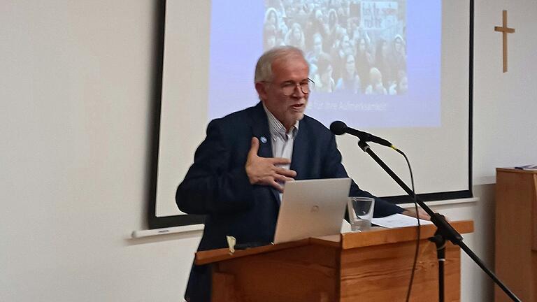 Professor Michael Rosenberger hielt in Marktheidenfeld einen Vortrag zum Thema Nachhaltigkeit und Bewahrung der Schöpfung.